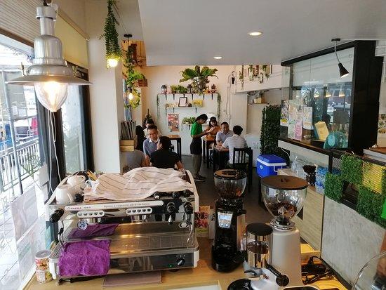 Greenmine Health Restaurant